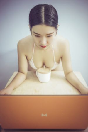 免费黄色影视